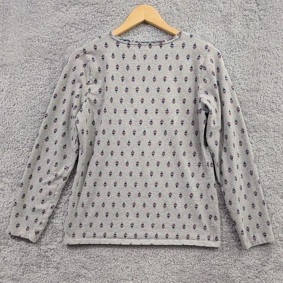 Talbots Women's The Talbot Tee Top Medium Gray Paisley Print Stretch Round Neck - Picture 8 of 9